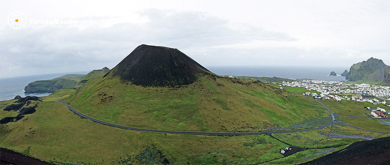 VOLCANES: Campos volcánicos y cráteres en Islandia visitados por ViendoMundo.