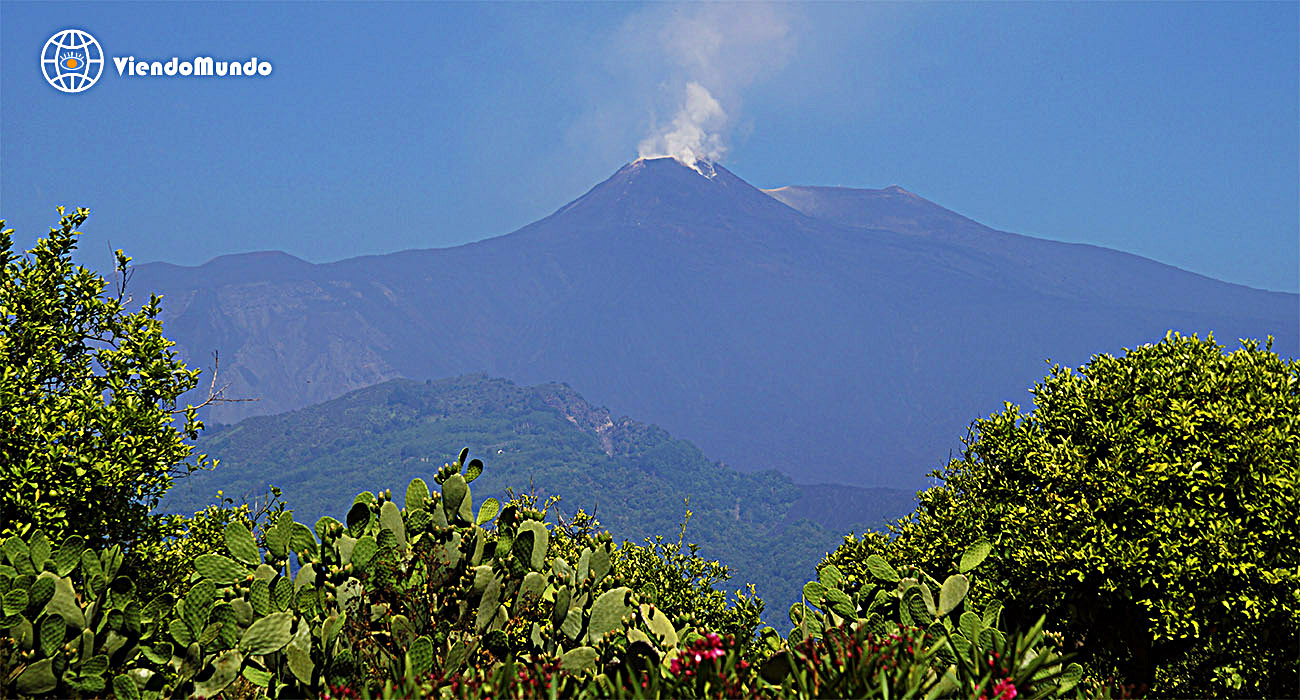 VOLCANES: Campos volcánicos y cráteres en Italia visitados por ViendoMundo.