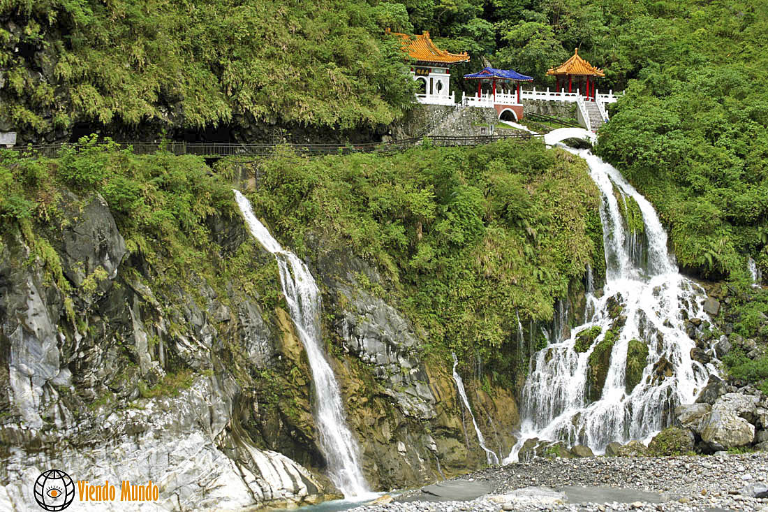 CATARATAS Y CASCADAS DE TAIWAN. Los mejores saltos de agua del país visitados por ViendoMundo